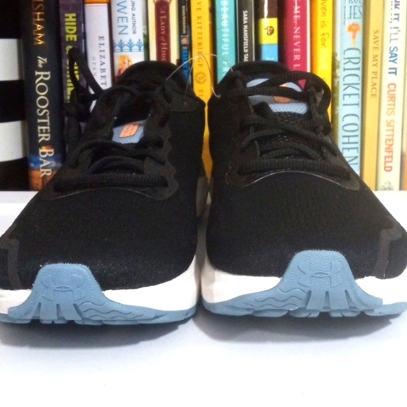 UNDER ARMOUR BLACK BLUE GRANITE HOVR SONIC 6 SNEAKERS SIZE 12 NWT - Picture 6 of 9